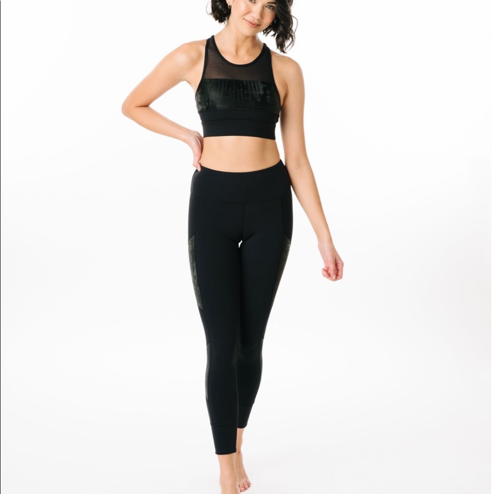 Black Cuffed Mirage Mid-Rise 7/8 24" leggings